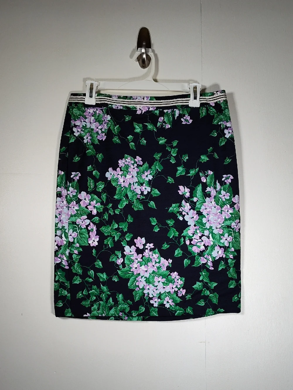 Talbots Oprah navy blue‎ purple floral pencil skirt 10